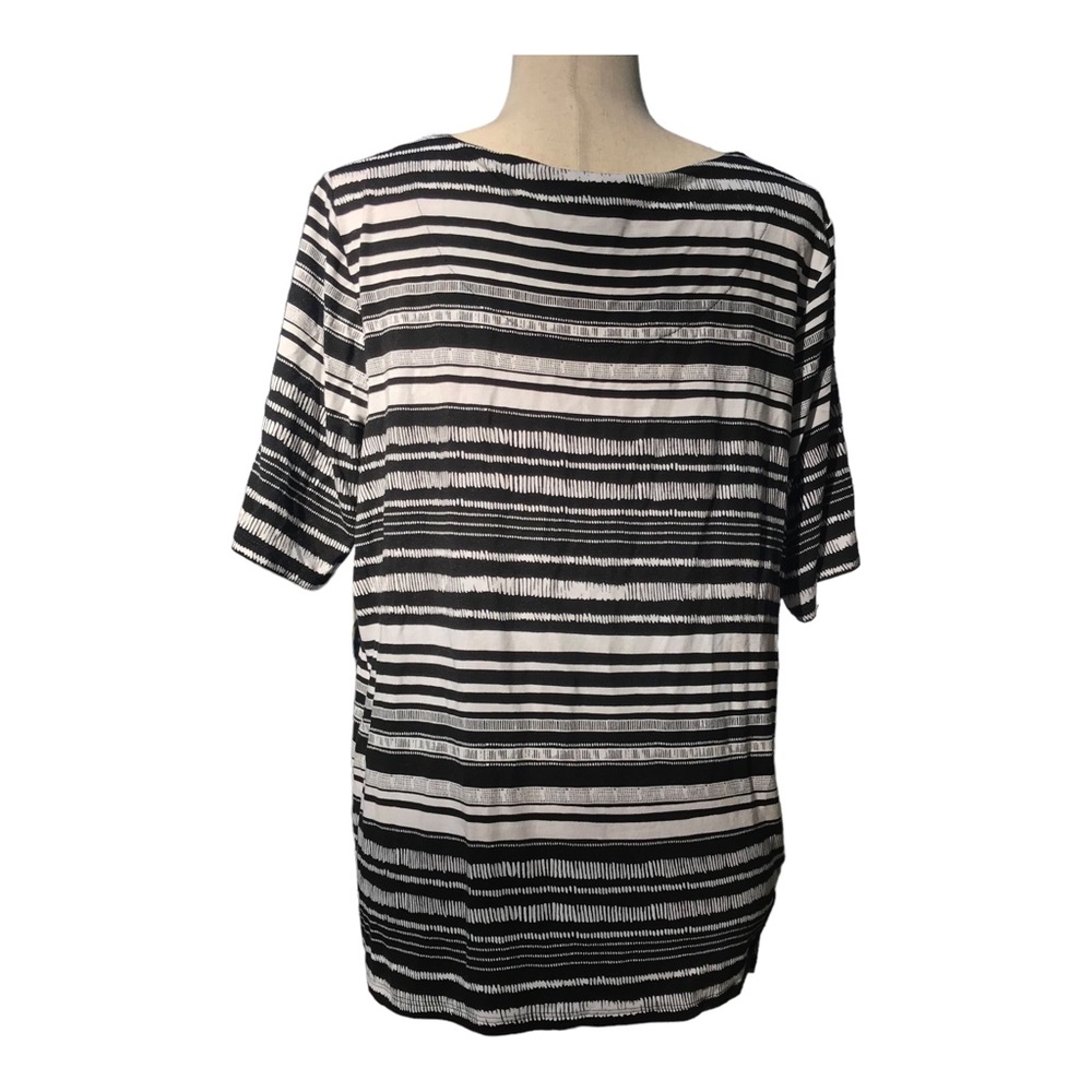 Chico’s Side Ruched Top - Picture 7 of 10